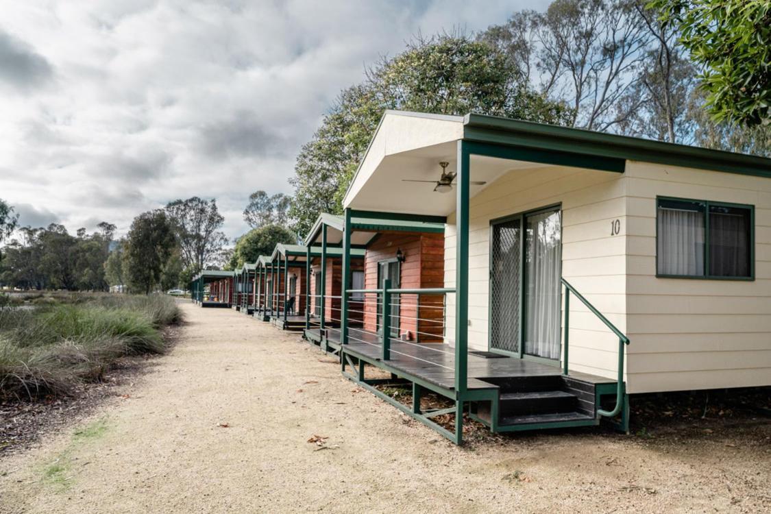Victoria Lake Holiday Park Shepparton Exterior photo